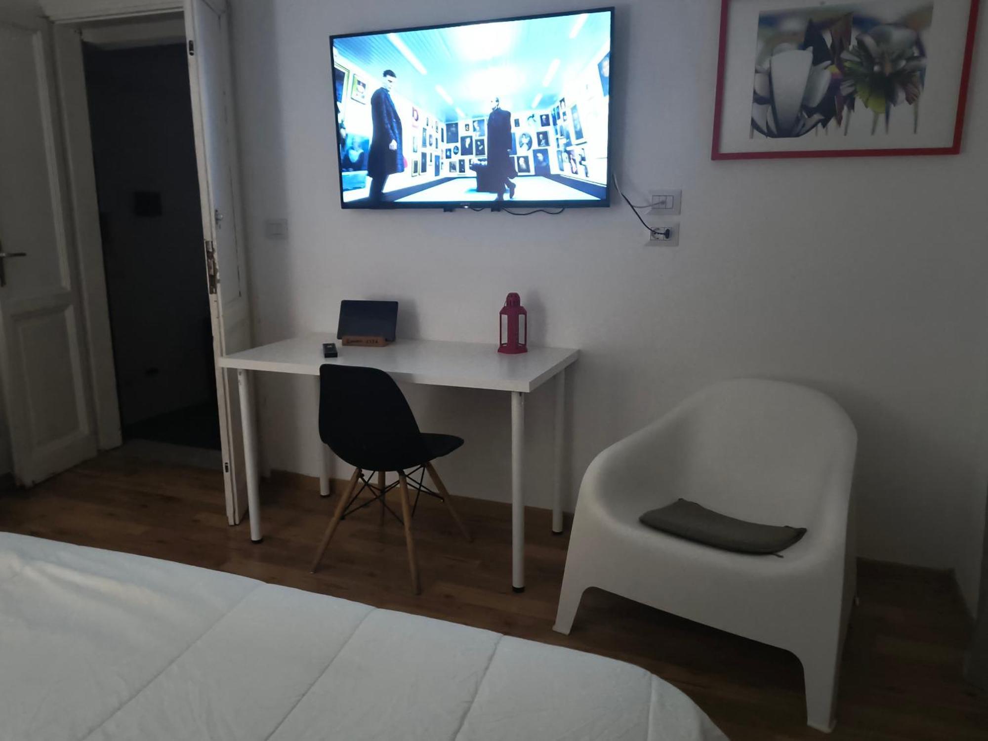 Casa Per Gente Giovane Rom Exterior foto